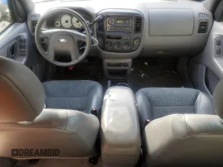2002 Ford Escape XLS Choice z VIN 1FMYU01102KC91021, wystawiony jako Copart lot #47584065 z przebiegiem 211 589 mil mil oraz Czysty tytuł • Clean title. Historia ofert i sprzedaży dostępna na DreamBid. Obrazek 8.
