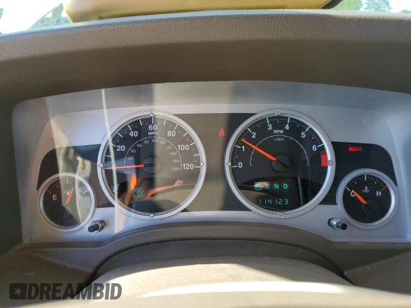 2008 Jeep Patriot Limited with VIN 1J8FF48W78D537275, listed as a Copart auction lot 55130325 with 114,123 mi miles and Salvage title. Bid and sale history available at DreamBid. Image 9.