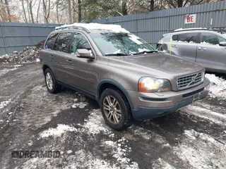 2009 Volvo XC90 I6 with VIN YV4CZ982391498101, listed as a IAAI auction lot 41548507 with 185,026 mi miles. Bid and sale history available at carsss.com. Image 1.
