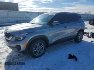 2021 Kia Seltos LX with VIN KNDEPCAA6M7212781, listed as a Copart auction lot 87630555 with Not provided miles and Salvage title. Bid and sale history available at DreamBid. Image 1.