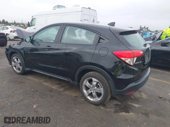 2021 Honda HR-V LX with VIN 3CZRU5H38MM728685, listed as a IAAI auction lot 41799365 with 25,046 mi miles. Bid and sale history available at carsss.com. Image 3.