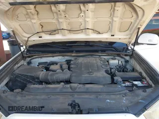 2011 Toyota 4Runner SR5 with VIN JTEZU5JR6B5020860, listed as a IAAI auction lot 42183683 with 169,218 mi miles and . Bid and sale history available at DreamBid. Image 10.