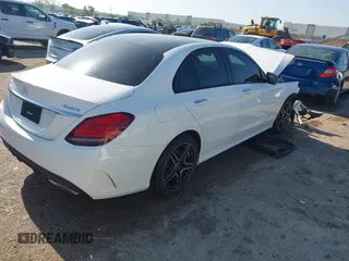 2020 Mercedes-Benz C 300 z VIN W1KWF8EB1LR594900, wystawiony jako IAAI lot #42076701 z przebiegiem 45 444 mil mil oraz . Historia ofert i sprzedaży dostępna na DreamBid. Obrazek 4.