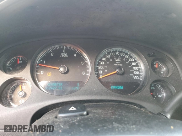 2011 Chevrolet Tahoe Commercial with VIN 1GNLC2E06BR172595, listed as a Copart auction lot 81598064 with 317,477 mi miles and Salvage title. Bid and sale history available at DreamBid. Image 9.