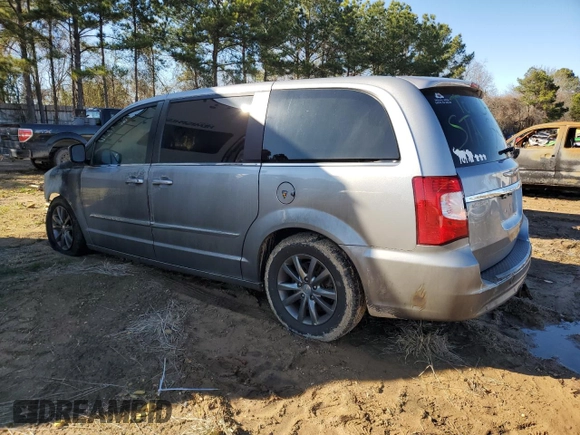 2016 Chrysler Town & Country S with VIN 2C4RC1HG7GR138236, listed as a Copart auction lot 46310005 with 0 mi miles and Salvage Title. Bid and sale history available at carsss.com. Image 2.