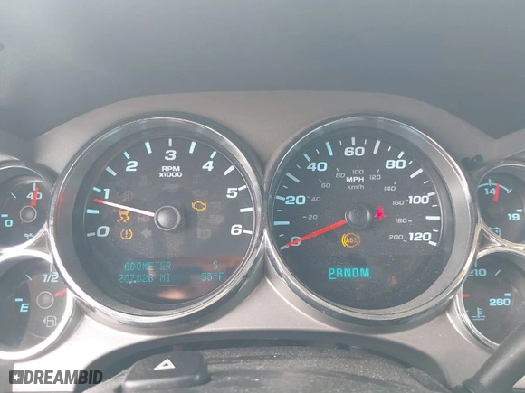 2010 GMC Sierra 1500 SLE with VIN 3GTRKVE31AG263130, listed as a IAAI auction lot 41903674 with 207,828 mi miles. Bid and sale history available at carsss.com. Image 7.