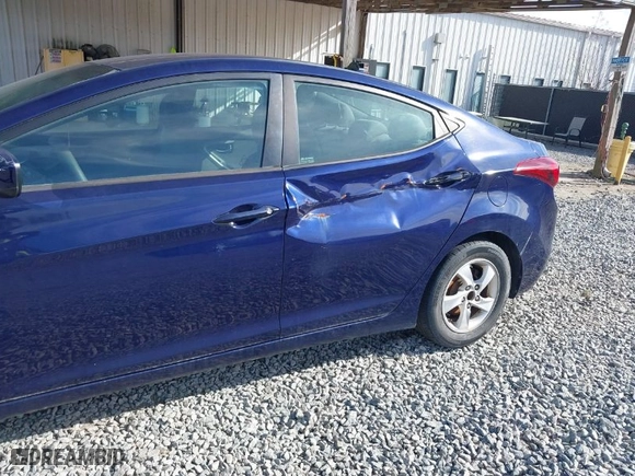 2014 Hyundai Elantra Limited with VIN 5NPDH4AE3EH478872, listed as a IAAI auction lot 41654207 with 1 mi miles. Bid and sale history available at carsss.com. Image 6.