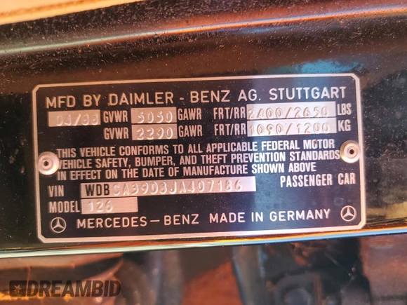 1988 Mercedes-Benz 560 with VIN WDBCA39D8JA407186, listed as a Copart auction lot 80227564 with 139,243 mi miles and Clean Title. Bid and sale history available at DreamBid. Image 12.
