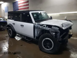 2021 Ford Bronco with VIN 1FMEE5DP2MLA96905, listed as a Copart auction lot 87000214 with 46,821 mi miles and Salvage Title. Bid and sale history available at DreamBid. Image 4.
