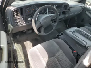 2005 Chevrolet Silverado 1500 Work Truck with VIN 1GCEC14XX5Z204219, listed as a Copart auction lot 60194575 with 198,381 mi miles and Salvage title. Bid and sale history available at DreamBid. Image 8.
