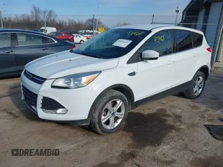 2015 Ford Escape SE with VIN 1FMCU9G94FUB89954, listed as a IAAI auction lot 41692461 with 66,739 mi miles. Bid and sale history available at carsss.com. Image 17.