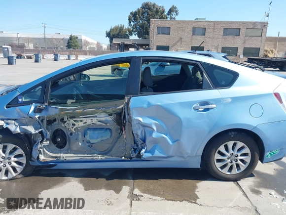 2014 Toyota Prius с VIN JTDKN3DPXE3059226, выставлен на аукционе IAAI как лот 41767037 с пробегом 95 320 миль миль и . История ставок и продаж доступна на DreamBid. Изображение 14.