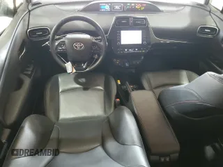 2020 Toyota Prius LE with VIN JTDL9RFU2L3013546, listed as a Copart auction lot 58973725 with 42,518 mi miles and Salvage title. Bid and sale history available at DreamBid. Image 8.