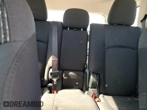 2018 Dodge Journey SE with VIN 3C4PDCAB4JT529279, listed as a Copart auction lot 46864845 with 111,686 mi miles and Salvage Title. Bid and sale history available at DreamBid. Image 10.