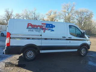 2019 Ford Transit with VIN 1FTYE1YM9KKB70785, listed as a IAAI auction lot 40818143 with 96,199 mi miles. Bid and sale history available at carsss.com. Image 14.