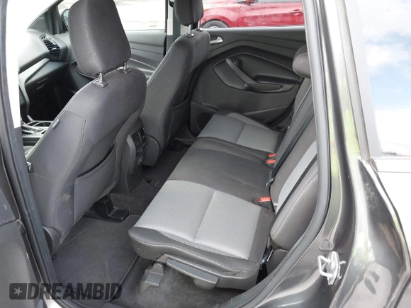 2019 Ford Escape SE with VIN 1FMCU0GDXKUB95350, listed as a IAAI auction lot 42154622 with 109,309 mi miles. Bid and sale history available at carsss.com. Image 8.