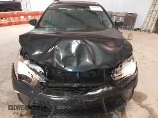 2015 Toyota Camry XLE with VIN 4T1BF1FK1FU094425, listed as a IAAI auction lot 41961648 with 191,458 mi miles. Bid and sale history available at carsss.com. Image 12.