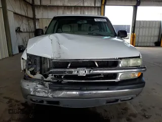 2004 Chevrolet Tahoe LS with VIN 1GNEC13V84R105291, listed as a Copart auction lot 87709865 with 267,600 mi miles and Salvage Title. Bid and sale history available at carsss.com. Image 5.
