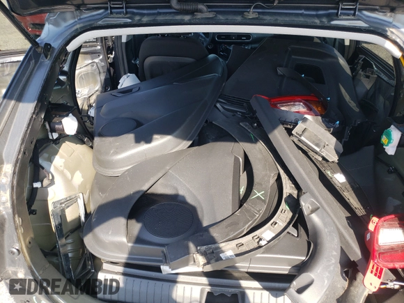 2020 Hyundai Kona SEL with VIN KM8K2CAA7LU531698, listed as a Copart auction lot 49087601 with 27,170 mi miles and . Bid and sale history available at DreamBid. Image 9.