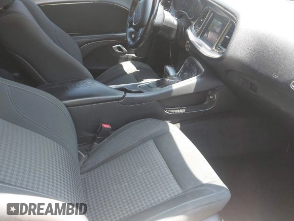 2018 Dodge Challenger SXT с VIN 2C3CDZAG9JH339276, выставлен на аукционе IAAI как лот 42637557 с пробегом 111 418 миль миль и . История ставок и продаж доступна на DreamBid. Изображение 5.