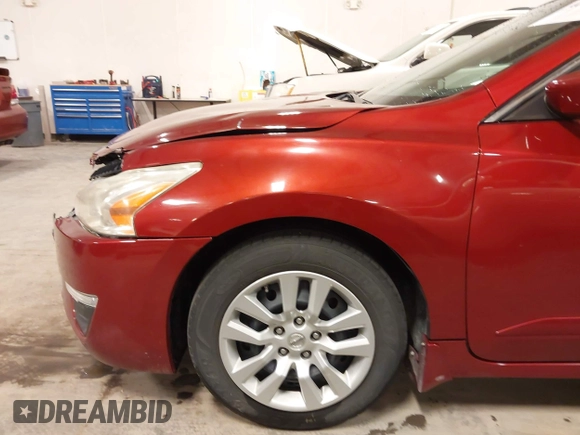 2015 Nissan Altima 2.5 SV with VIN 1N4AL3APXFC117008, listed as a IAAI auction lot 41938241 with 121,549 mi miles. Bid and sale history available at carsss.com. Image 18.