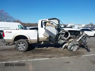 2012 Ford F-250 XL z VIN 1FT7X2BT7CEA65271, wystawiony jako IAAI lot #41892731 z przebiegiem Nie podano mil oraz . Historia ofert i sprzedaży dostępna na DreamBid. Obrazek 12.