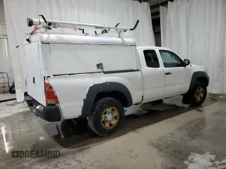2015 Toyota Tacoma z VIN 5TFUX4ENXFX034293, wystawiony jako Copart lot #59129425 z przebiegiem 200 417 mil mil oraz Czysty tytuł • Clean title. Historia ofert i sprzedaży dostępna na DreamBid. Obrazek 3.