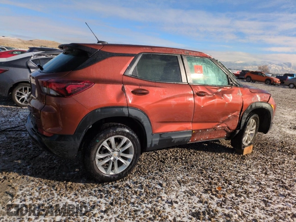 2021 Chevrolet TrailBlazer LS with VIN KL79MNSL7MB030295, listed as a Copart auction lot 44916375 with 0 mi miles and Salvage Title. Bid and sale history available at carsss.com. Image 3.