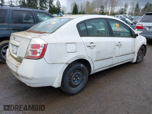 2008 Nissan Sentra 2.0 with VIN 3N1AB61E18L674767, listed as a IAAI auction lot 41924234 with Not provided miles and . Bid and sale history available at DreamBid. Image 4.