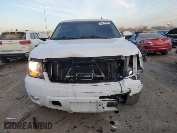 2010 Chevrolet Avalanche LT with VIN 3GNNCFE02AG275656, listed as a Copart auction lot 84417574 with 191,476 mi miles and Salvage Title. Bid and sale history available at carsss.com. Image 5.