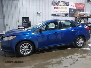 2018 Ford Focus SE z VIN 1FADP3F26JL312725, wystawiony jako IAAI lot #41488559 z przebiegiem 30 686 mil mil oraz . Historia ofert i sprzedaży dostępna na DreamBid. Obrazek 14.