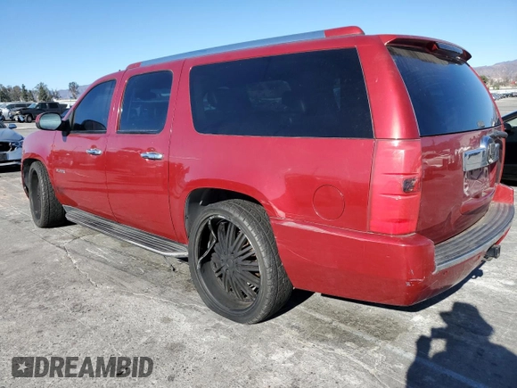 2007 GMC Yukon XL SLT with VIN 1GKFC16097R196495, listed as a Copart auction lot 88444535 with 125,258 mi miles and Salvage Title. Bid and sale history available at carsss.com. Image 2.