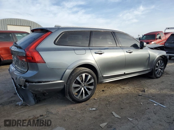 2020 Volvo V90 z VIN YV4A22NL1L1102688, wystawiony jako Copart lot #85409584 z przebiegiem 106 207 mil mil oraz Szkoda całkowita • Salvage title. Historia ofert i sprzedaży dostępna na DreamBid. Obrazek 3.