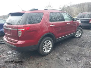 2013 Ford Explorer XLT with VIN 1FM5K8D85DGA47144, listed as a IAAI auction lot 42009829 with 215,192 mi miles and . Bid and sale history available at carsss.com. Image 4.