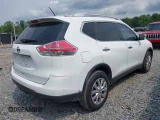 2016 Nissan Rogue S with VIN KNMAT2MTXGP612171, listed as a IAAI auction lot 42041712 with 181,246 mi miles. Bid and sale history available at carsss.com. Image 4.