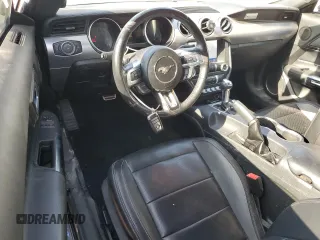 2022 Ford Mustang EcoBoost z VIN 1FA6P8TH3N5122454, wystawiony jako Copart lot #51292735 z przebiegiem 46 339 mil mil oraz Szkoda całkowita • Salvage title. Historia ofert i sprzedaży dostępna na DreamBid. Obrazek 8.