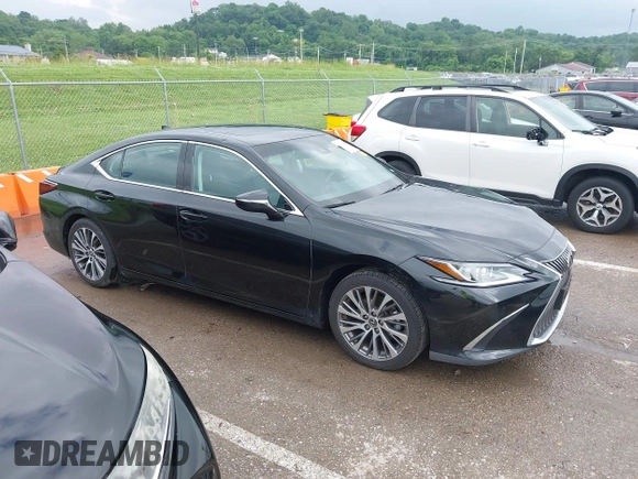 2020 Lexus ES 350 with VIN 58ADZ1B10LU055942, listed as a IAAI auction lot 42423623 with 73,724 mi miles and . Bid and sale history available at DreamBid. Image 1.