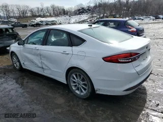 2017 Ford Fusion SE with VIN 3FA6P0H71HR118325, listed as a Copart auction lot 46301905 with 133,900 mi miles and Salvage Title. Bid and sale history available at carsss.com. Image 2.