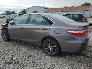 2015 Toyota Camry XLE z VIN 4T1BF1FK4FU956830, wystawiony jako Copart lot #58418565 z przebiegiem 88 771 mil mil oraz Szkoda całkowita • Salvage title. Historia ofert i sprzedaży dostępna na DreamBid. Obrazek 2.