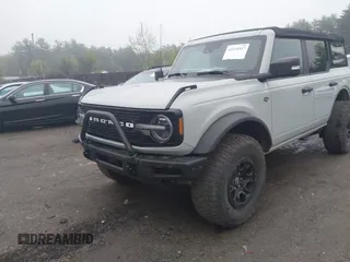 2022 Ford Bronco with VIN 1FMEE5DP2NLA70127, listed as a IAAI auction lot 42224917 with 28,923 mi miles and . Bid and sale history available at DreamBid. Image 6.