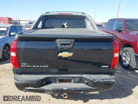 2007 Chevrolet Avalanche 1LT with VIN 3GNEC12017G297941, listed as a IAAI auction lot 41689687 with 166,066 mi miles and . Bid and sale history available at DreamBid. Image 16.