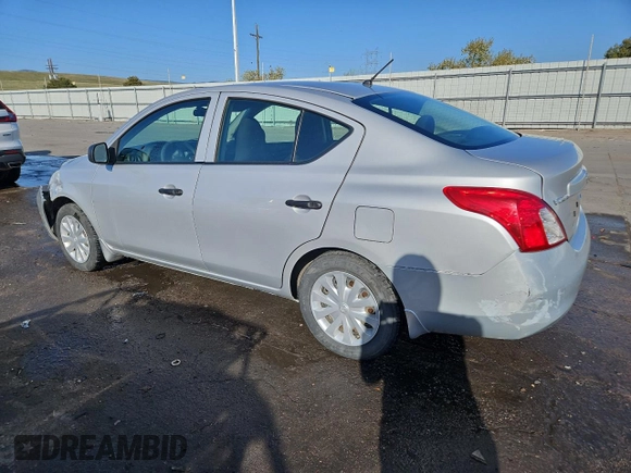2014 Nissan Versa SV with VIN 3N1CN7AP5EL841182, listed as a Copart auction lot 52396185 with 118,460 mi miles and Salvage Title. Bid and sale history available at DreamBid. Image 2.