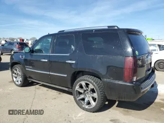 2009 Cadillac Escalade z VIN 1GYFK23279R255745, wystawiony jako Copart lot #50823945 z przebiegiem 209 978 mil mil oraz Szkoda całkowita • Salvage title. Historia ofert i sprzedaży dostępna na DreamBid. Obrazek 2.