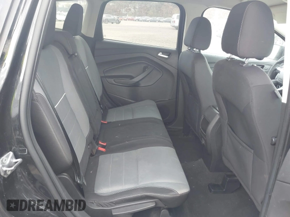 2015 Ford Escape SE with VIN 1FMCU0GXXFUA40927, listed as a IAAI auction lot 40735395 with Not Provided miles. Bid and sale history available at carsss.com. Image 8.