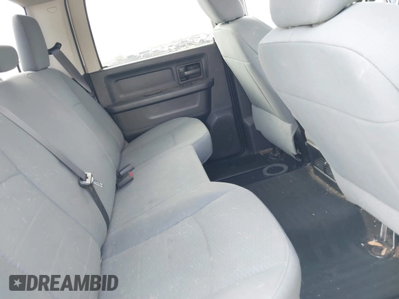 2015 Ram 2500 Tradesman with VIN 3C6UR5CL5FG679575, listed as a IAAI auction lot 41493456 with 257,884 mi miles. Bid and sale history available at carsss.com. Image 8.