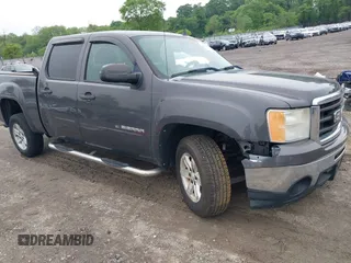 2010 GMC Sierra 1500 with VIN 3GTRCVE33AG197726, listed as a IAAI auction lot 42267798 with 116,831 mi miles and . Bid and sale history available at DreamBid. Image 1.