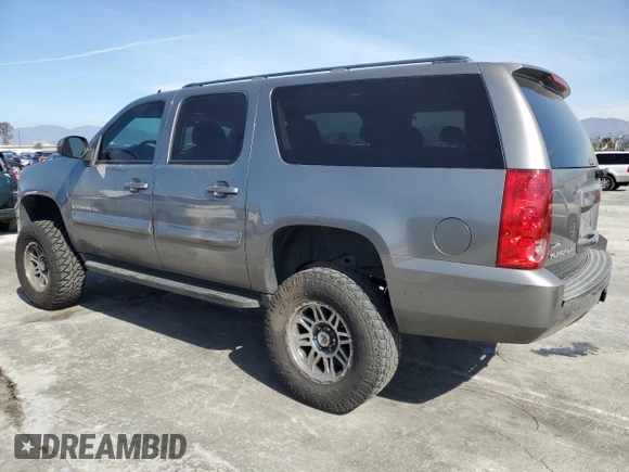 2008 GMC Yukon XL SLT with VIN 1GKFC16088R203521, listed as a Copart auction lot 45538025 with 136,944 mi miles and Salvage Title. Bid and sale history available at carsss.com. Image 2.