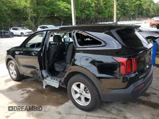 2023 Kia Sorento LX z VIN 5XYRG4LC0PG218539, wystawiony jako Copart lot #55832035 z przebiegiem 40 479 mil mil oraz Szkoda całkowita • Salvage title. Historia ofert i sprzedaży dostępna na DreamBid. Obrazek 2.