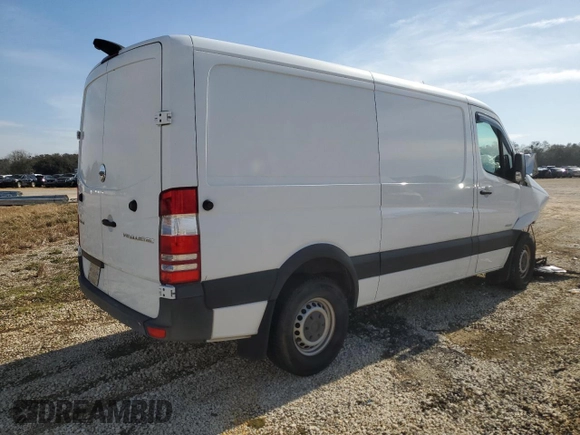 2015 Freightliner Sprinter with VIN WDYPE7CC3FP168265, listed as a Copart auction lot 44897065 with Not Provided miles and Salvage Title. Bid and sale history available at DreamBid. Image 3.