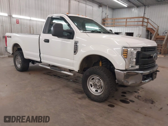 2018 Ford F-250 XL с VIN 1FTBF2B60JEC58138, выставлен на аукционе IAAI как лот 42381429 с пробегом 188 052 миль миль и . История ставок и продаж доступна на DreamBid. Изображение 1.